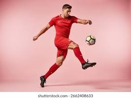 大厂“抢破头”的赛道，被这款小游戏跑通了？